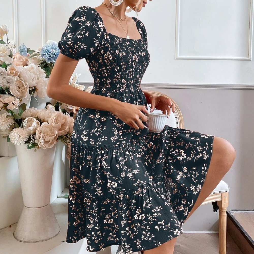 Boho Floral Print Puff Sleeve Shirred Layered Hem Dress green
